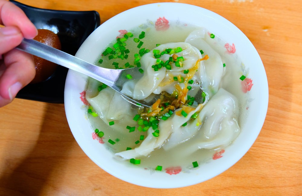 [台南]中西 大菜市記憶中的美食 餛飩皮薄肉多 福榮小吃店 阿瑞意麵 餛飩