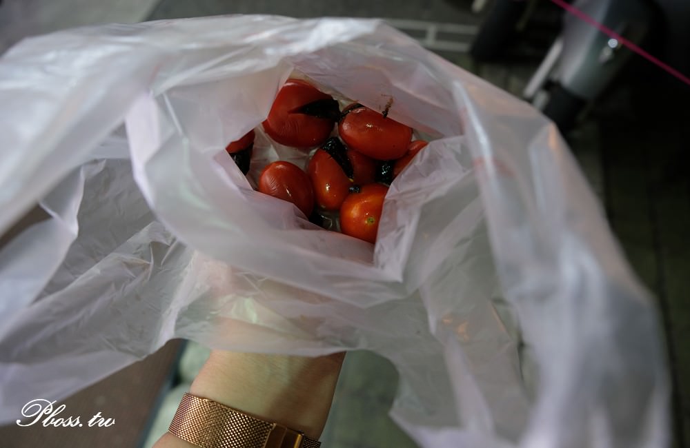[嘉義]文化路夜市銅板美食 嘉義最老攤鮮味水果 蕃茄蜜 柑仔蜜+李仔鹹