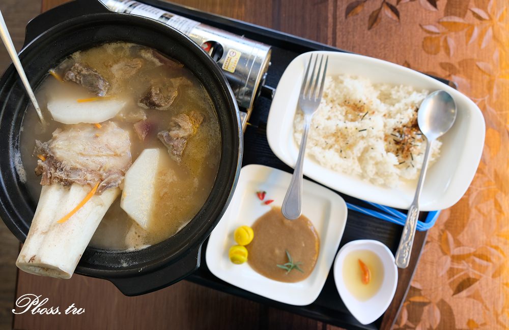 [台南]東區 菲律賓特色料理|羅望子牛腩鍋vs農夫醬|自助式早午餐吃到飽 伊家YI HOME Brunch