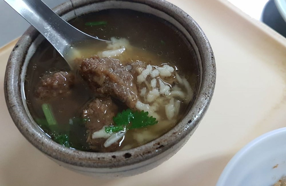 [台南]中西 金華路深夜美食 王家筒仔米糕 排骨酥湯