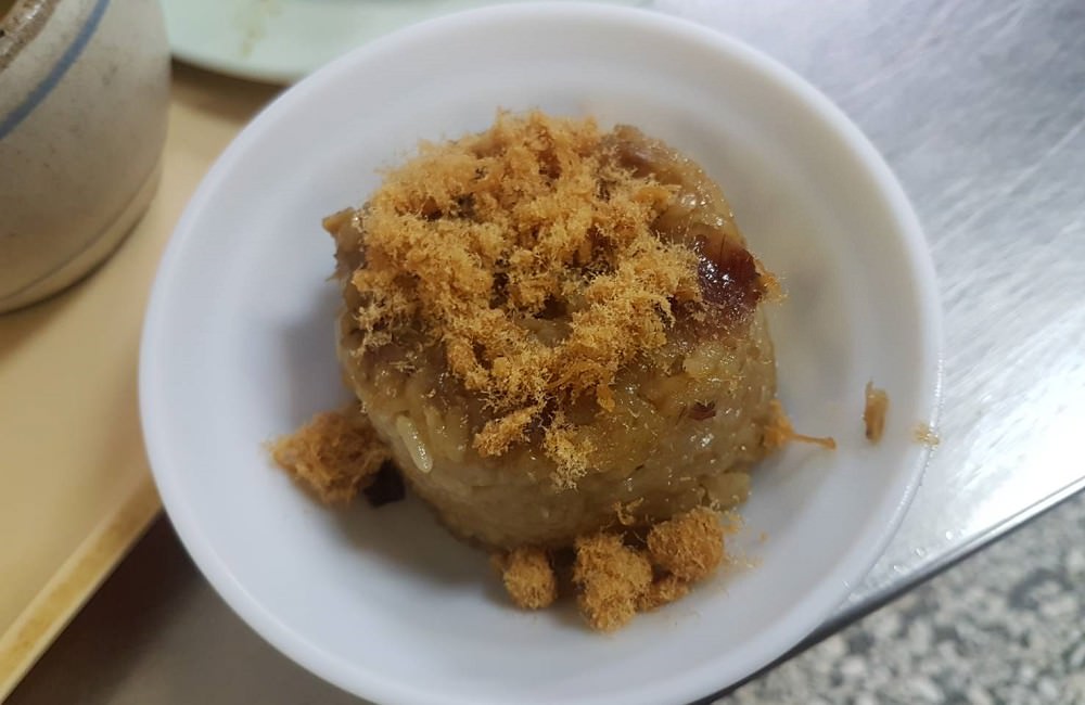 [台南]中西 金華路深夜美食 王家筒仔米糕 排骨酥湯