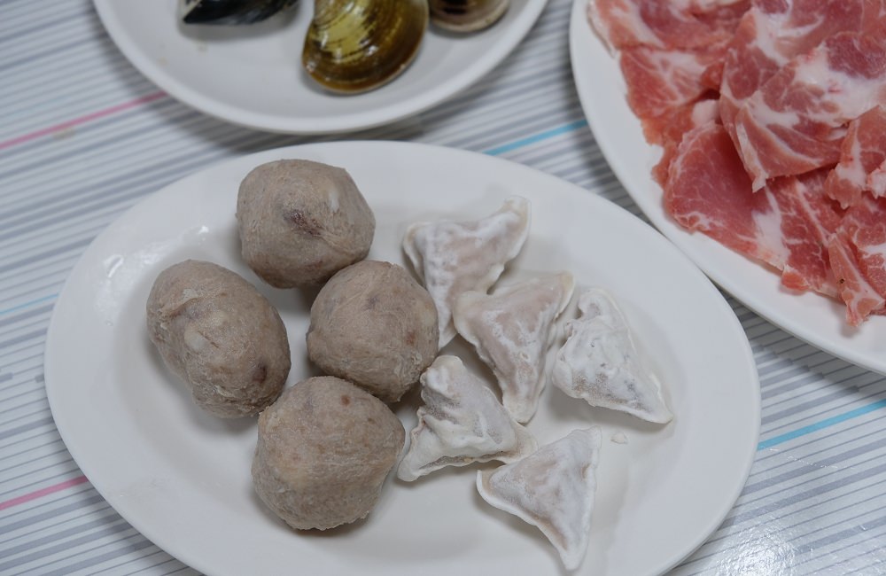 [台南]中西區永吉豬肉爐牛肉爐 蔬果湯頭肥豬蝦肉質肥厚有彈性好驚艷