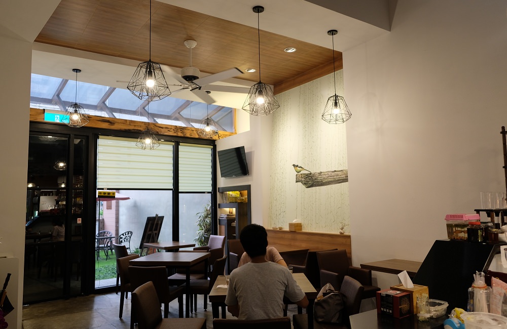 [嘉義]竹崎親水公園附近美食 駐竹咖啡 老屋翻修早午餐簡餐甜點下午茶好時光