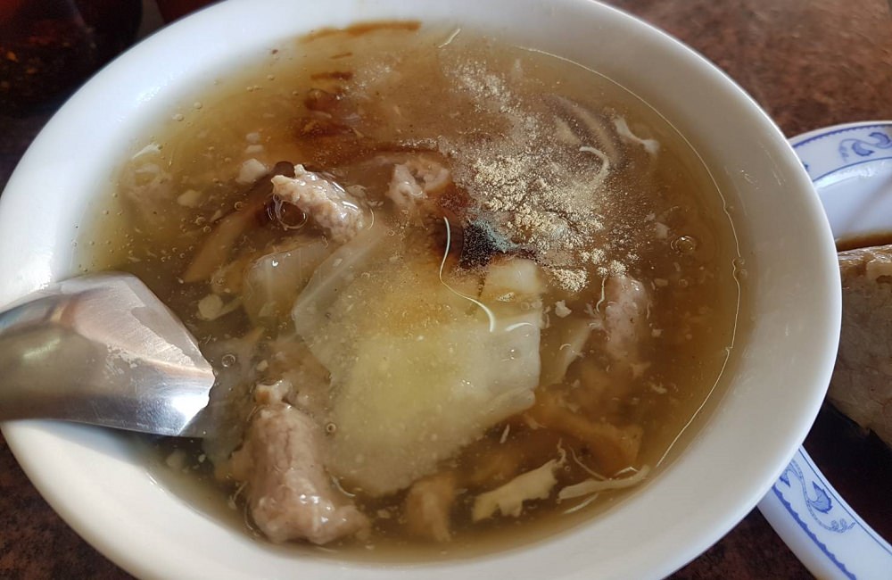 [台南]北區 原鴨母寮菜肉粽、雞肉飯、香菇肉羹 台南中式早餐