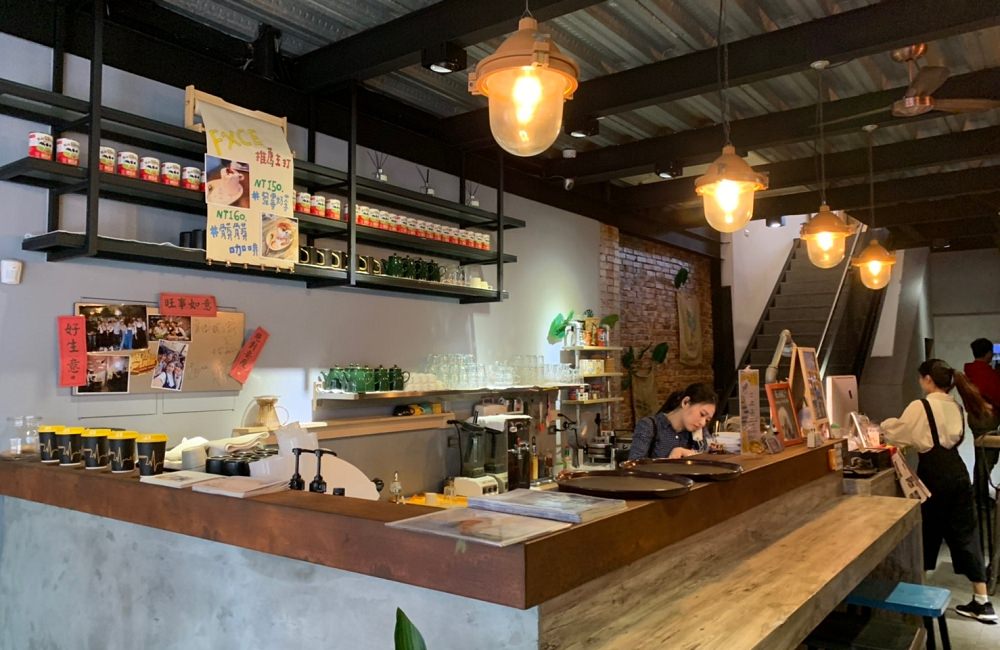 [台中]東區 新台中後火車站咖啡廳 復興咖啡交易所FXCE 老屋咖啡廳
