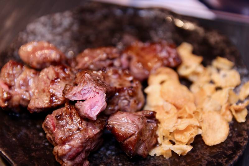 [台北]燒肉推薦 犇-和牛館燒肉.鍋物 微風廣場美食頂級和牛燒烤火鍋約會首選
