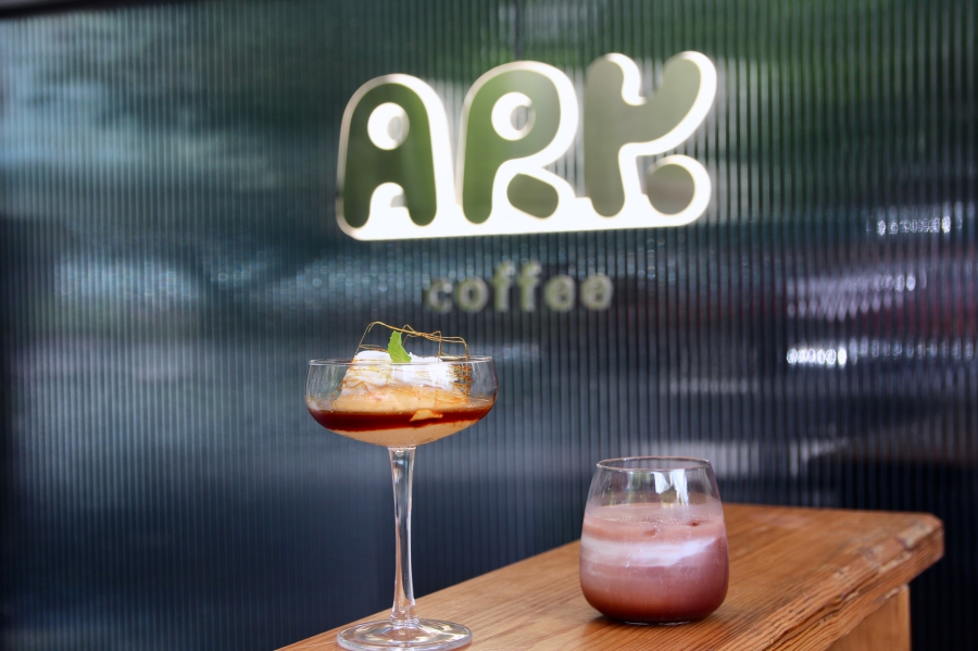 台南咖啡推薦ARK coffee shop 朝聖IG打卡評價超好吃又美的布丁
