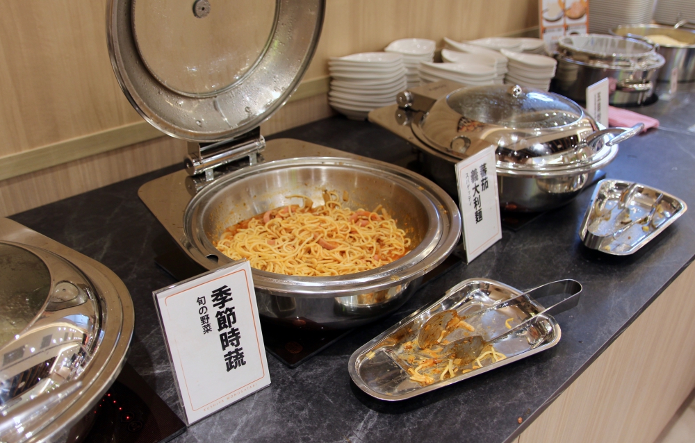 台南三井Outlet餐廳『串家物語』吃到飽日式串炸自己炸 2/25~2/27身份證數字168 四人同行一人免費