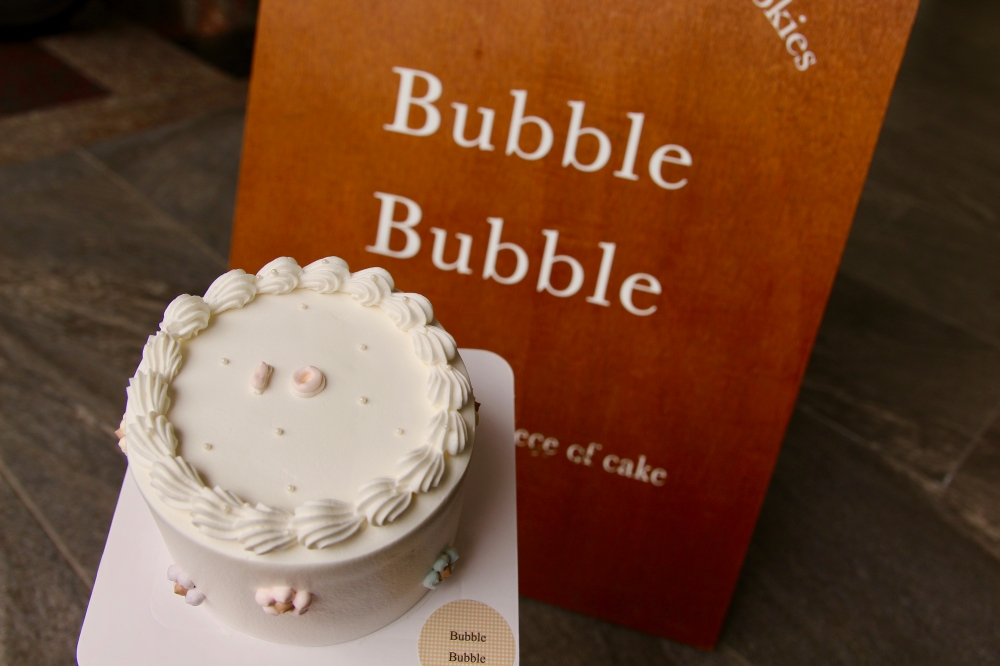 台南客製化蛋糕BubbleBubble外帶店｜達克瓦茲、布朗尼｜韓系生日蛋糕可愛好拍
