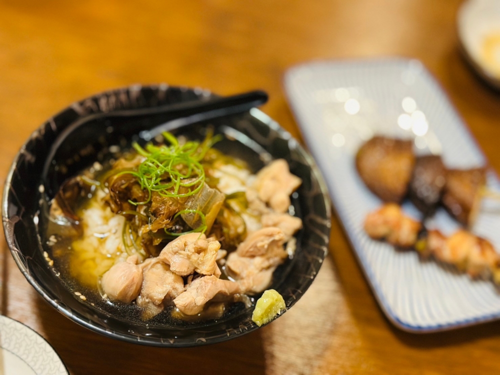 台南宵夜「火気酒場」生啤 下酒菜 日式串燒好吃推薦｜職人燒き鳥Yakitori隔壁｜一次吃兩家