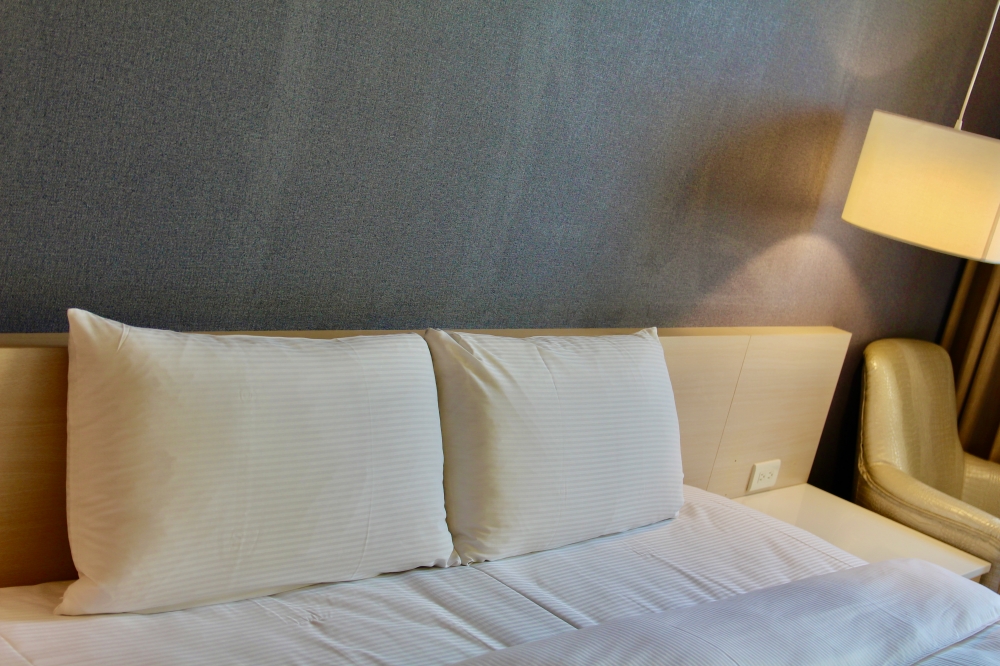 高雄住宿【康橋商旅-光榮碼頭館】好吃早餐點心宵夜 舒適乾淨推薦