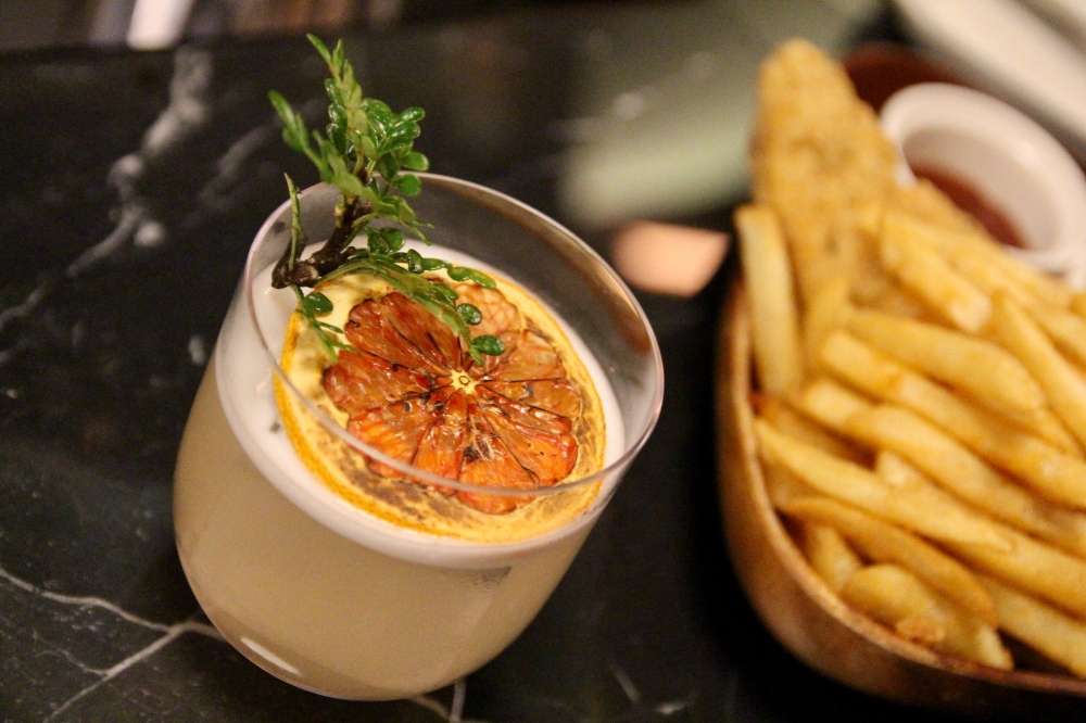 台南酒吧【仰角屋根WUGAN】不用去奇美博物館就可以看到超多動物標本 調酒也很厲害 約會餐酒推薦 台南酒吧【仰角屋根WUGAN】不用去奇美博物館就可以看到超多動物標本 調酒也很厲害 約會餐酒推薦