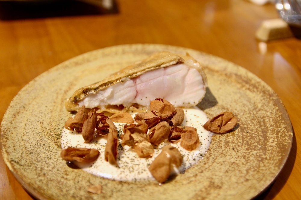 鯷魚餐廳Anchovy 二訪高雄預約制｜用心好吃推薦 ｜台灣在地食材魚貨、巧克力精緻驚艷