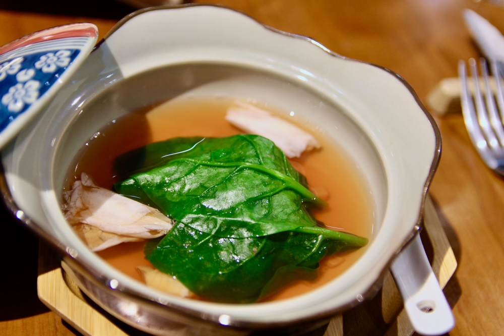 鯷魚餐廳Anchovy 二訪高雄預約制｜用心好吃推薦 ｜台灣在地食材魚貨、巧克力精緻驚艷