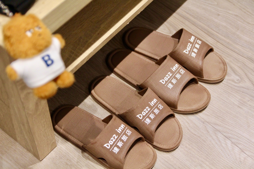 台中逢甲住宿推薦【達斯旅店】親子友善 逢甲夜市旁童繪主題客房、有附設停車場、台中平價旅店