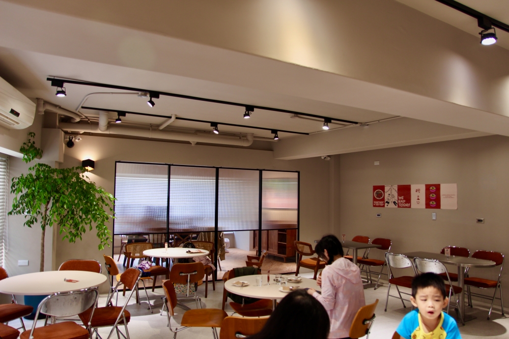 台中早午餐【嶼里With You】義大利麵早午餐好吃推薦｜排隊人氣店記得訂位～