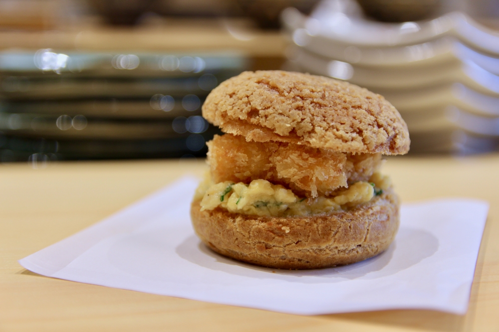 台中無菜單日本料理【鮨初 割烹】預約制 慶生約會推薦餐廳 網路很紅的哈密瓜蛋糕就是這家