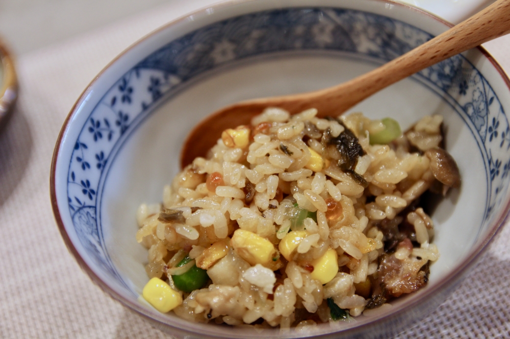 台中無菜單日本料理【鮨初 割烹】預約制 慶生約會推薦餐廳 網路很紅的哈密瓜蛋糕就是這家