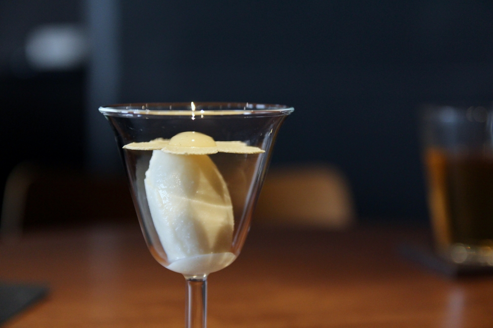 HUGH dessert dining 米其林推薦【人生必吃甜點】每次吃都好驚艷喜歡|預約制|秋季菜單 HUGH dessert dining 米其林推薦【人生必吃甜點】每次吃都好驚艷喜歡|預約制|秋季菜單