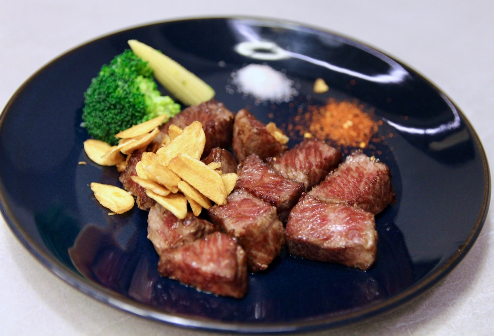 台南鐵板燒推薦【暮燃鐵板燒】要開二店拉！平價好吃一定要先訂位！