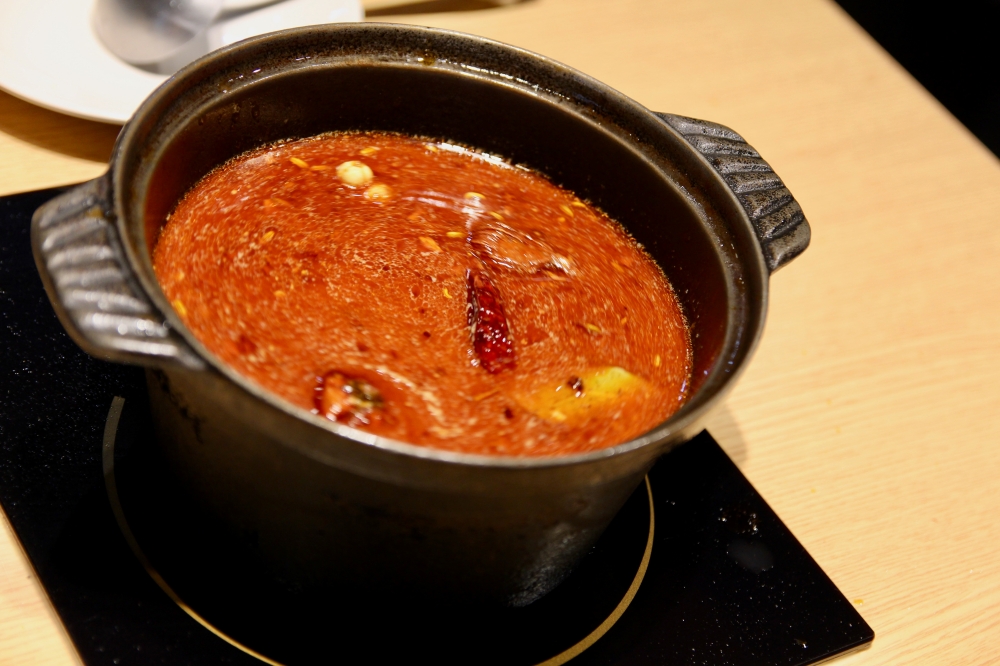 肉多多全台 全天候 平假日不限時! 輕量級套餐299 元起， 蔬食自助吧吃到飽，CP值超高！(西門店.淡水店例假日除外)