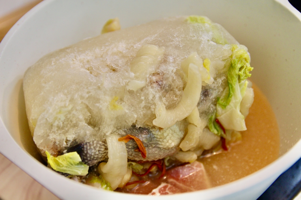 【i3Fresh愛上新鮮】吳秉承師傅聯名年菜【承福春禧小團圓】花膠蟲草干貝燉全雞、老滷醬燒豬肋排、紹興醉蝦好吃推薦