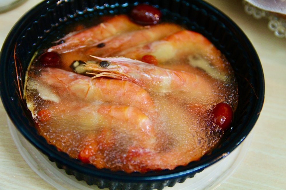 【i3Fresh愛上新鮮】吳秉承師傅聯名年菜【承福春禧小團圓】花膠蟲草干貝燉全雞、老滷醬燒豬肋排、紹興醉蝦好吃推薦