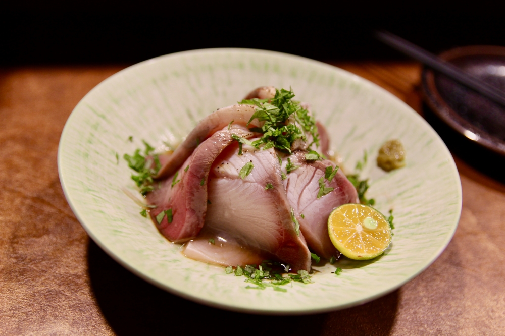 高雄旗津餐廳【來溫叨呷奔】每日新鮮魚貨 用心好吃推薦｜櫛瓜肉卷必點｜日式料理刺身專門