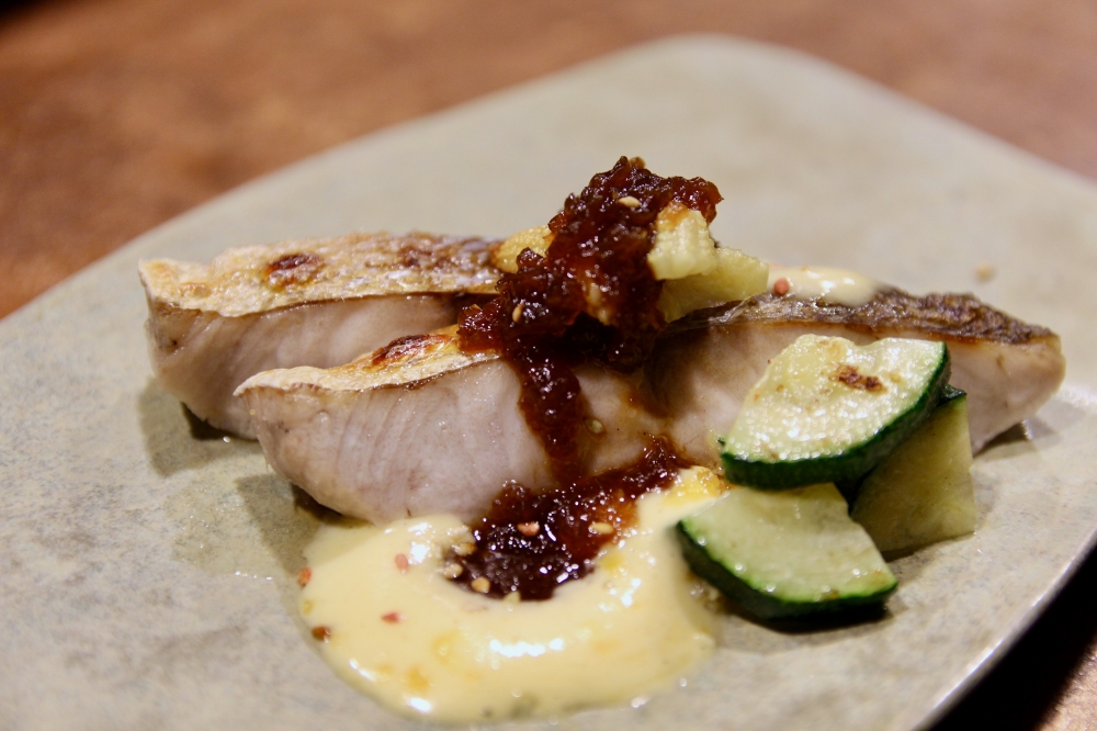 高雄旗津餐廳【來溫叨呷奔】每日新鮮魚貨 用心好吃推薦｜櫛瓜肉卷必點｜日式料理刺身專門