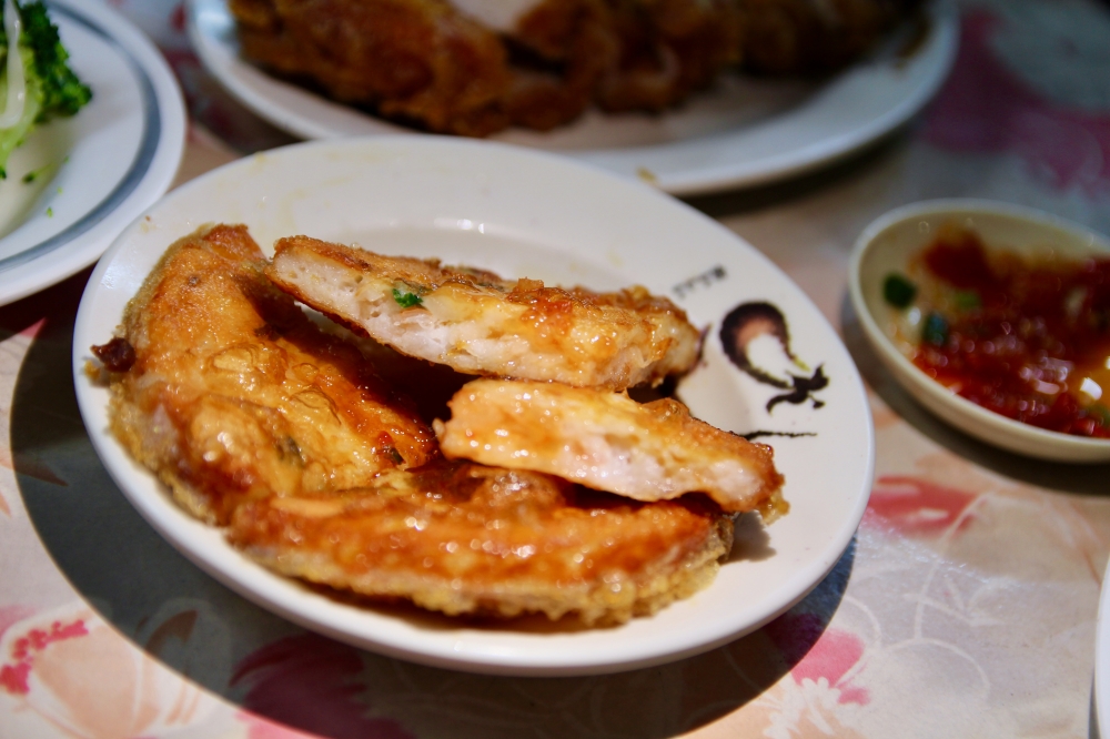 嘉義太保美食小吃推薦【幸福麵館】滷味必點！乾麵紅糟肉好好吃～宵夜隱藏版：手掌大的雞排！