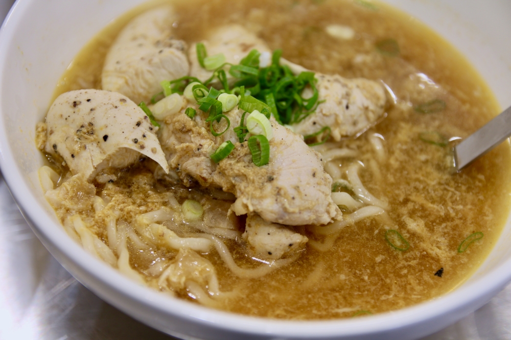 台南永康牛肉麵【有沒有牛肉麵-東橋店】嚴饌牛肉麵 好吃推薦 肉超大塊！