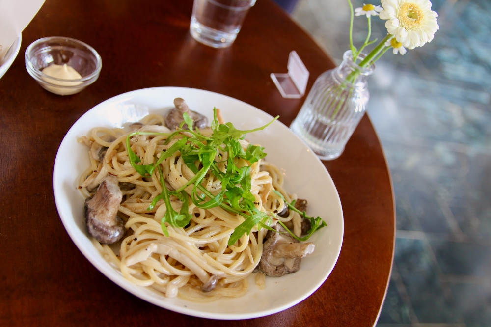 台南新店快報【小橙桌】南區三官路漂亮好拍的餐廳 台南新店快報【小橙桌】南區三官路漂亮好拍的餐廳