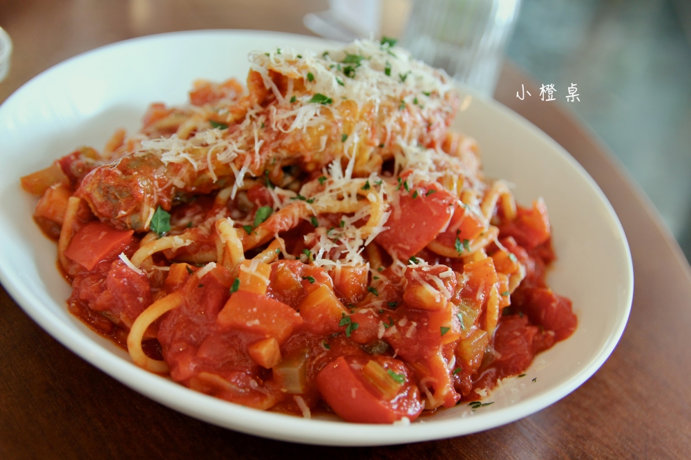 台南新店快報【小橙桌】南區三官路漂亮好拍的餐廳 台南新店快報【小橙桌】南區三官路漂亮好拍的餐廳