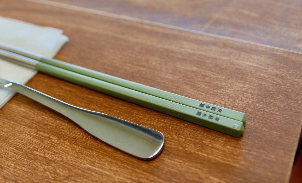 台南港式【來結氷廳Lai Ja】冰火菠蘿好吃推薦！沙爹牛、叉燒好好味