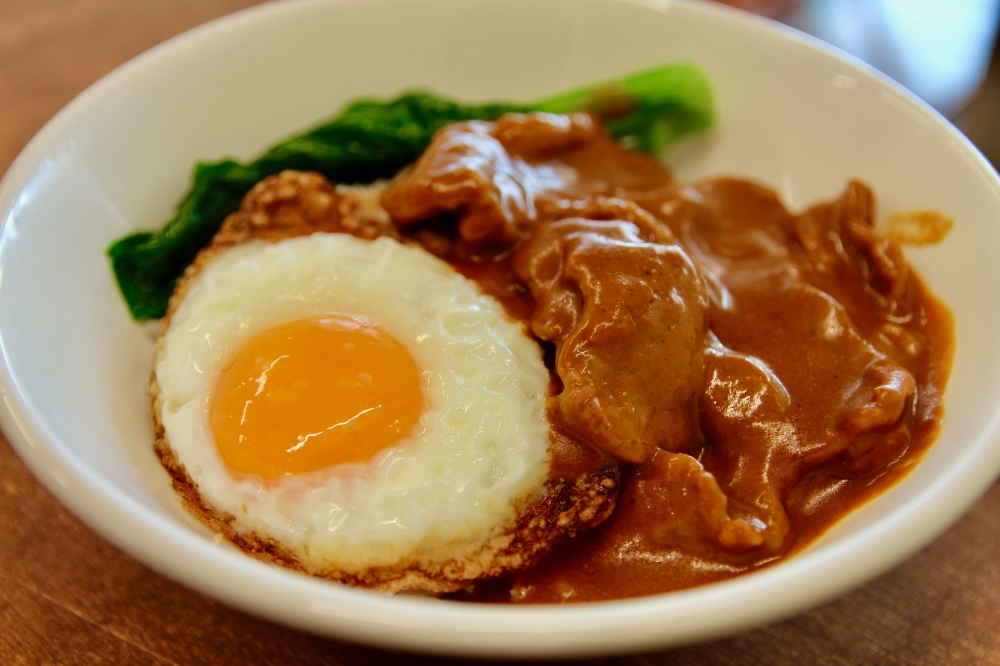 台南港式【來結氷廳Lai Ja】冰火菠蘿好吃推薦！沙爹牛、叉燒好好味