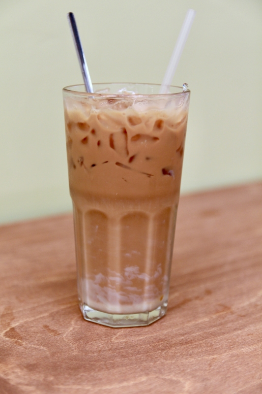 台南港式【來結氷廳Lai Ja】冰火菠蘿好吃推薦！沙爹牛、叉燒好好味