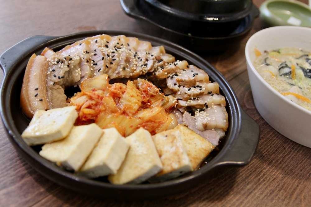 台南韓式推薦【DODUGI小偷食堂 韓式私廚】不定期更換菜單 韓國各地的家常菜