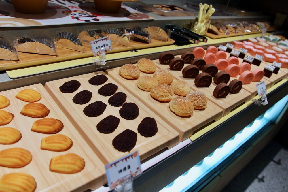 【台南海底撈focus店】甜點吃到飽自助吧$199/$299平日限定活動11:00~17:00 【台南海底撈focus店】甜點吃到飽自助吧$199/$299平日限定活動11:00~17:00