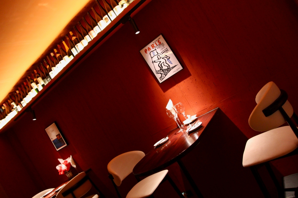 FOUFOU餐酒館】台南約會推薦餐廳 愛喝酒的好去處 食物用心好吃 紅白酒餐搭