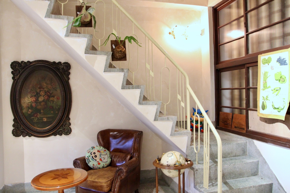 捲捲毛食堂2.0搬遷後華麗回歸｜食物依舊好吃｜台南深夜食堂、甜點