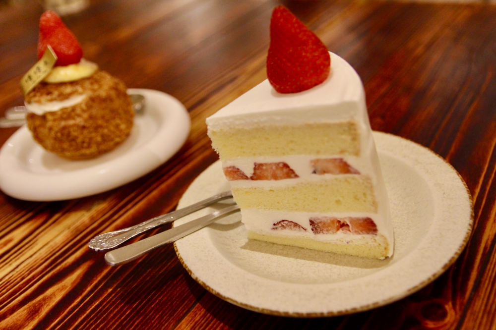 捲捲毛食堂2.0搬遷後華麗回歸｜食物依舊好吃｜台南深夜食堂、甜點