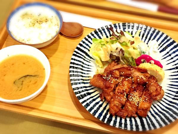 [台南]東區 成大18巷校園美食 簡約日系風格餐點 小碗和食