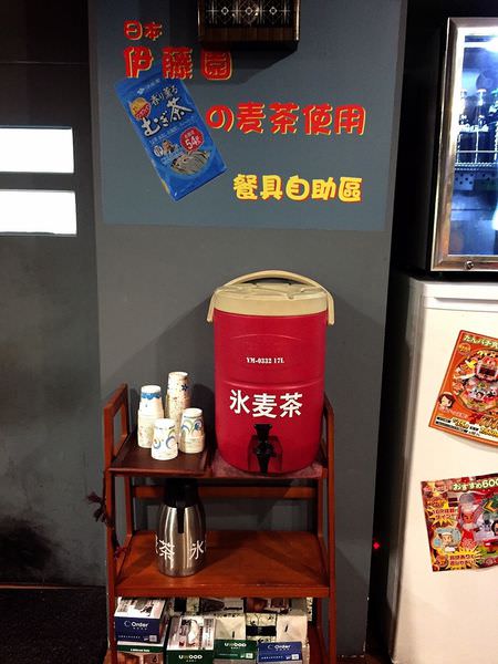 [台南]東區 排隊超人氣 投幣式販賣機點餐日式料理 天滿橋洋食專賣店