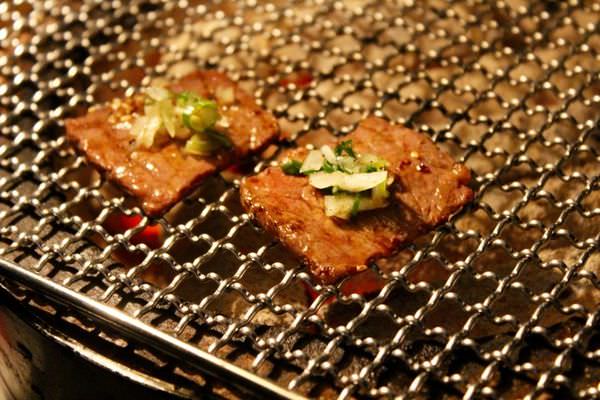 [台北]捷運忠孝敦化站|東區燒肉吃到飽|美澳和牛 。食べ放題 火之舞蓁品燒