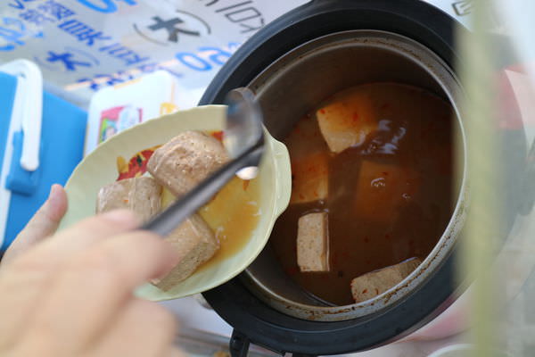 [台南]仁德 泰式酸辣vs椒鹽臭豆腐|口感香酥脆|台式下午茶天天開賣 阿太伯臭豆腐