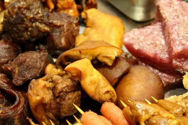 [台南]中西區 宵夜好夥伴 嘉義老店魯味 代代相傳的好味道 肉皮張魯味