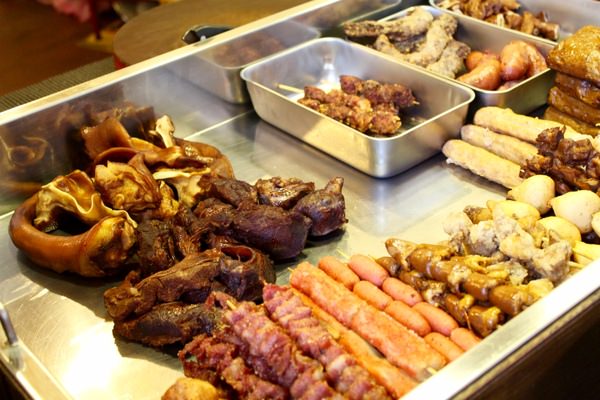 [台南]中西區 宵夜好夥伴 嘉義老店魯味 代代相傳的好味道 肉皮張魯味